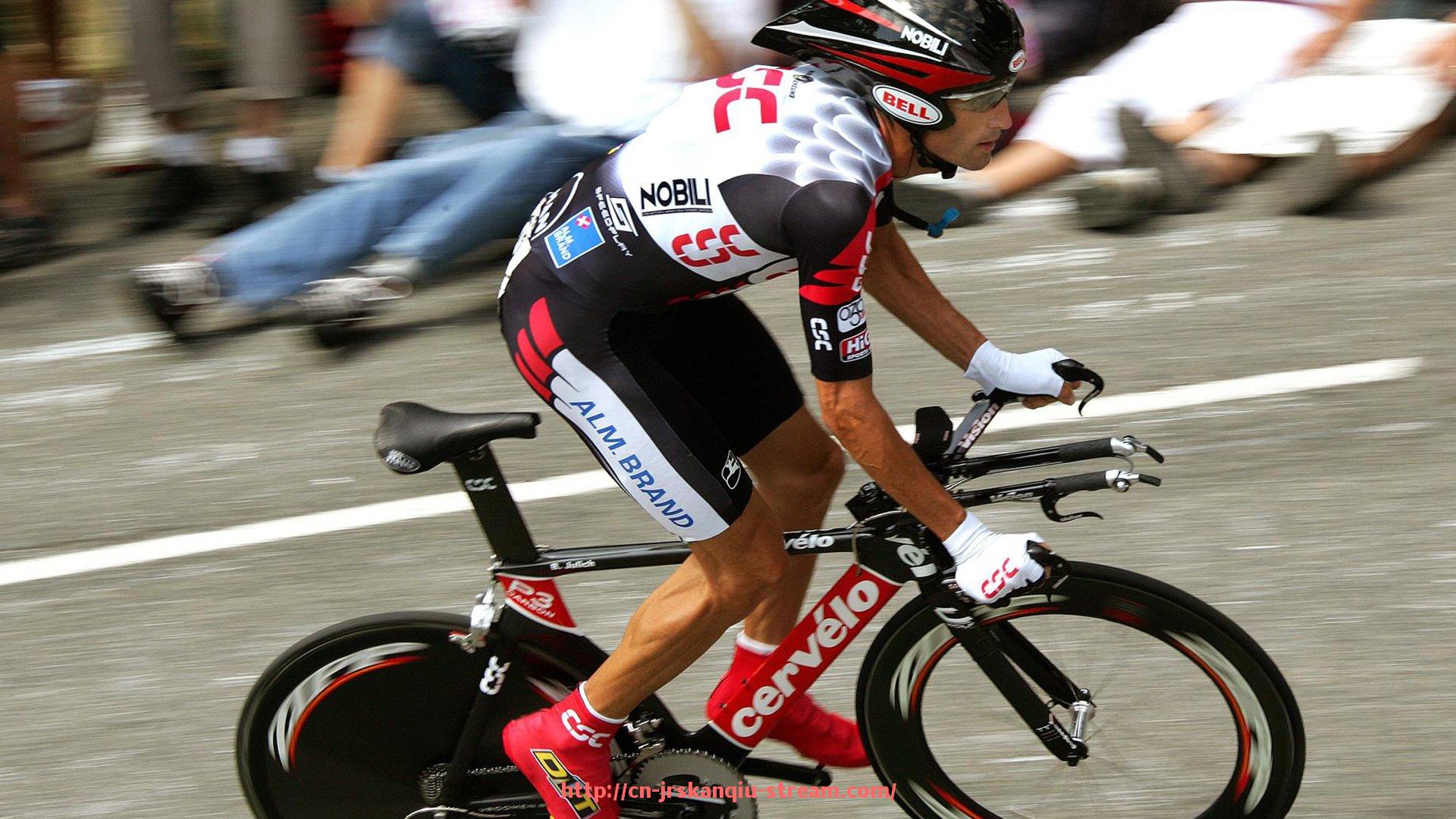 JRS低调看球-世俱杯球员传球分析数据解读,中场核心作用几何